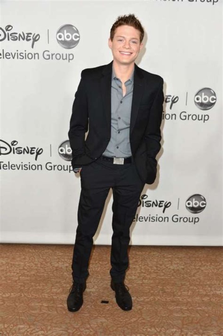 Sean Berdy - Bio, Age, siblings, height, Wiki, Facts and Family