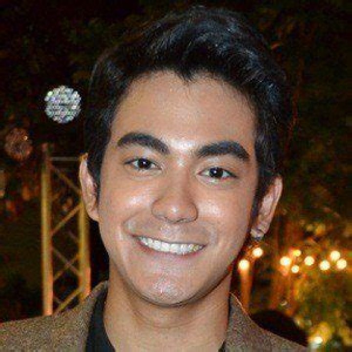 Sean Jindachot - Bio, Age, siblings, height, Wiki, Facts and Family