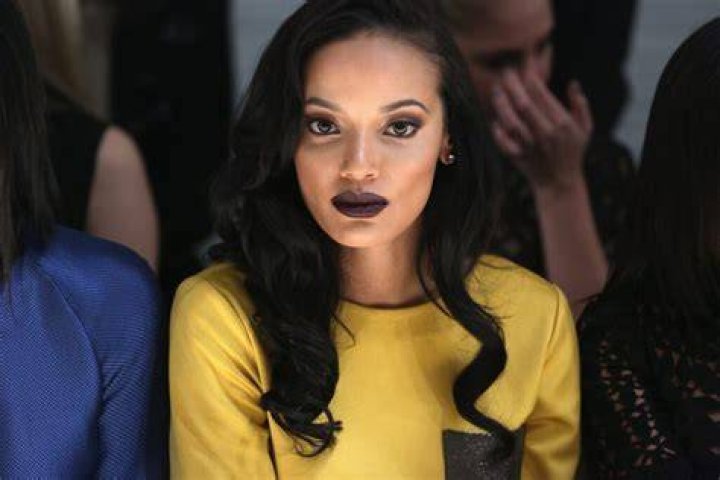 Selita Ebanks - Bio, Age, Wiki, Facts and Family
