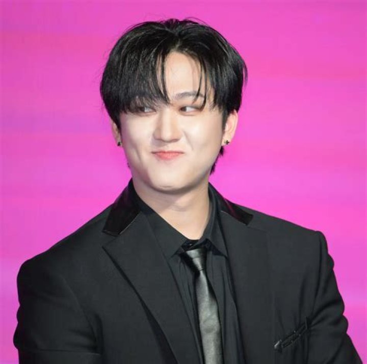 Seo Changbin - Bio, Age, height, weight, Wiki, Facts and Family