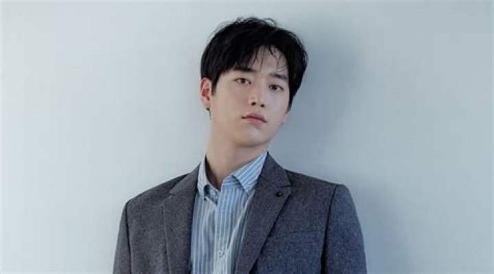 Seo Kang-joon - Bio, Age, height, weight, Wiki, Facts and Family