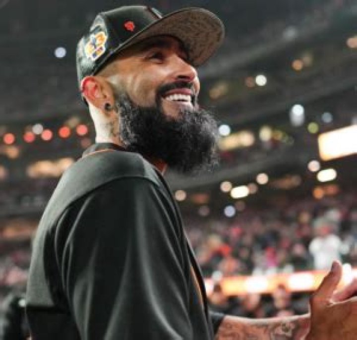 Sergio Romo - Bio, Age, net worth, height, Wiki, Facts and Family