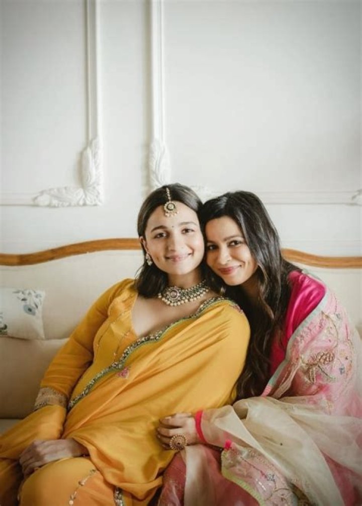 Shaheen Bhatt - Bio, Age, Wiki, Facts and Family