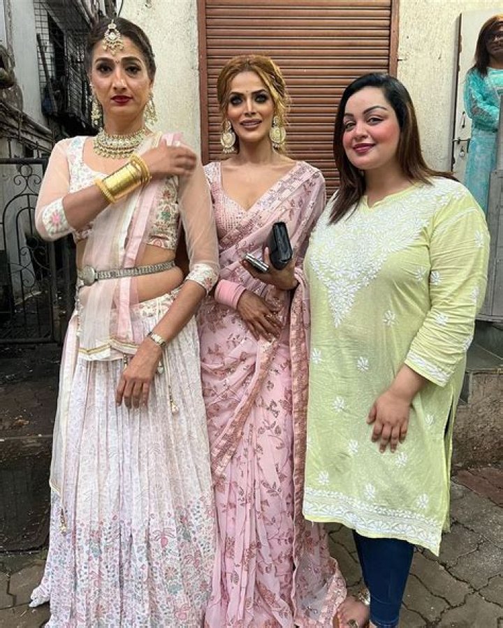 Shaikh Khushi: Model Detailed Bio, Age, Birthday, & Height Insights and more