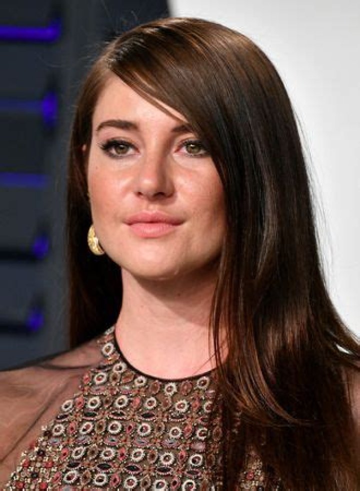 Shailene Woodley - Bio, Age, Wiki, Facts and Family