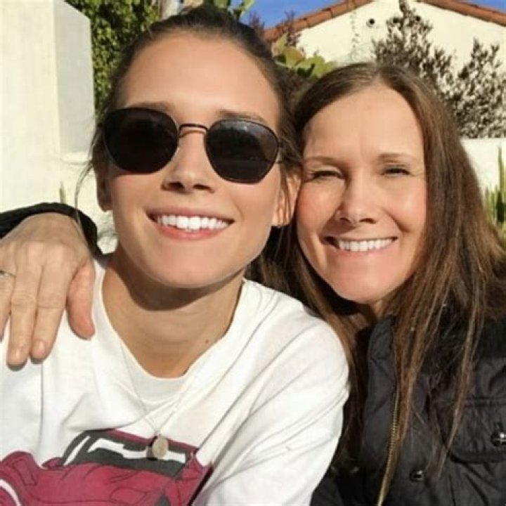 Shannon Beveridge - Bio, Age, Wiki, Facts and Family