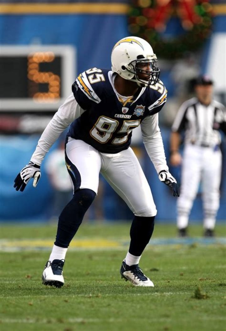 Shaun Phillips - Bio, Age, height, Wiki, Facts and Family