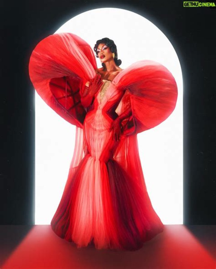 Shea Couleé - Bio, Age, Wiki, Facts and Family