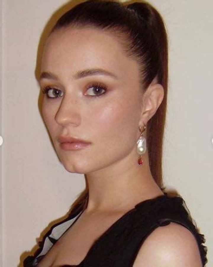 Sigrid Raabe - Bio, Age, Wiki, Facts and Family