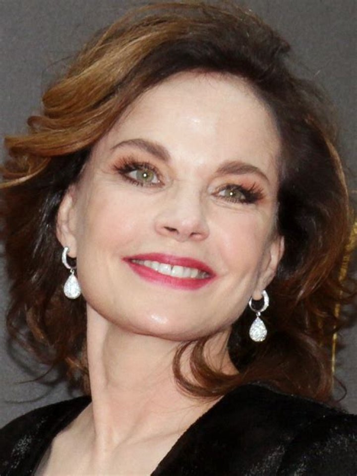Sigrid Thornton - Bio, Age, Wiki, Facts and Family