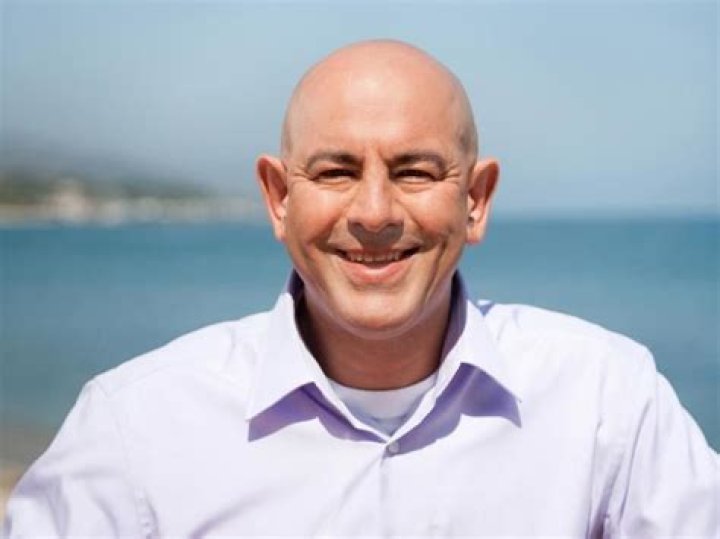 Simon Majumdar - Bio, Age, Wiki, Facts and Family