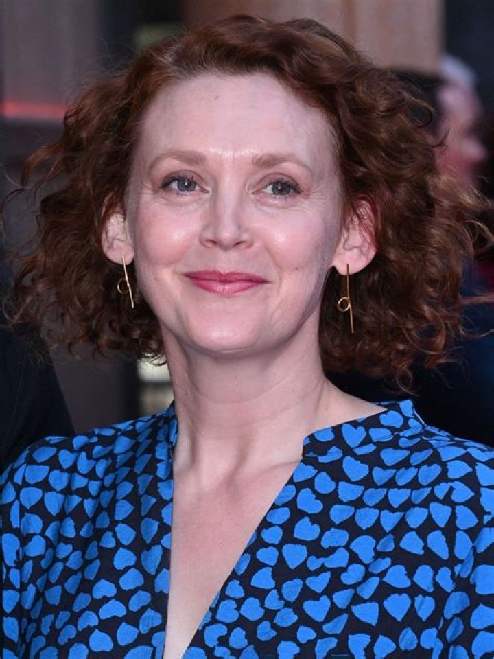 Simone Kirby (actress)-Wiki, Age, Net Worth, Biography , Spotify, TikTok, Facebook, Facts and Family