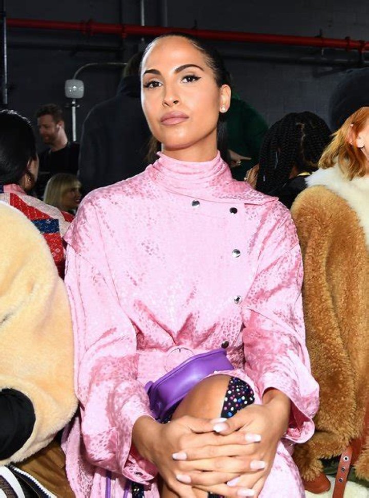 Snoh Aalegra - Bio, Age, Wiki, Facts and Family