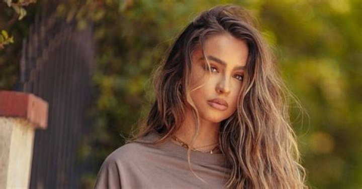 Sommer Ray - Bio, Age, Wiki, Facts and Family