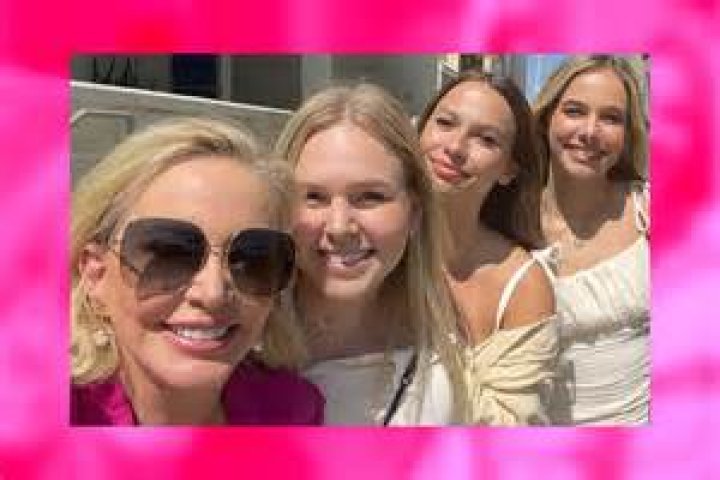Sophie Beador - Bio, Age, Wiki, Facts and Family