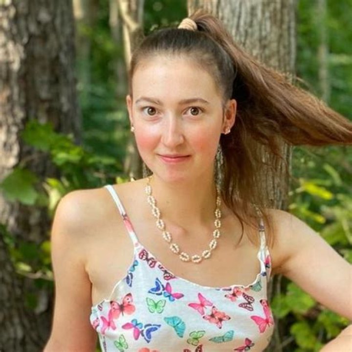 Sophie Louise Patterson (webvideostar) - Wikipedia, Age, Net Worth, Biography , Spotify, TikTok, Facebook, Facts and Family