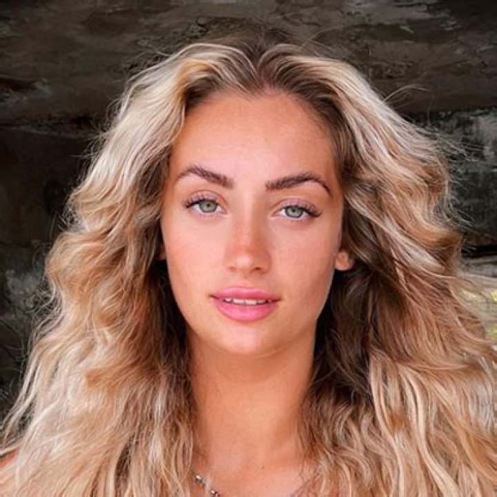 Sophie Morelli - Bio, Age, Wiki, Facts and Family