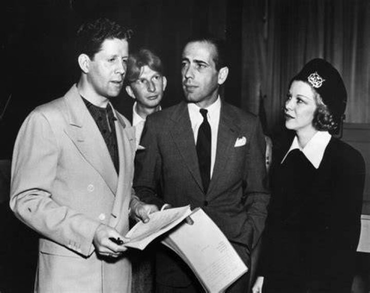 Sterling Holloway - Bio, Age, net worth, height, Wiki, Facts and Family