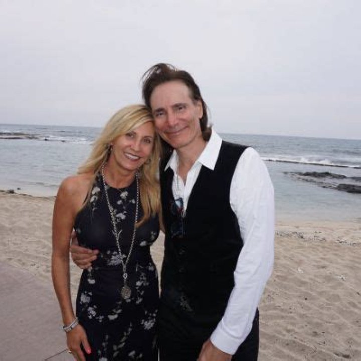 Steve Vai - Bio, Age, net worth, height, Wiki, Facts and Family