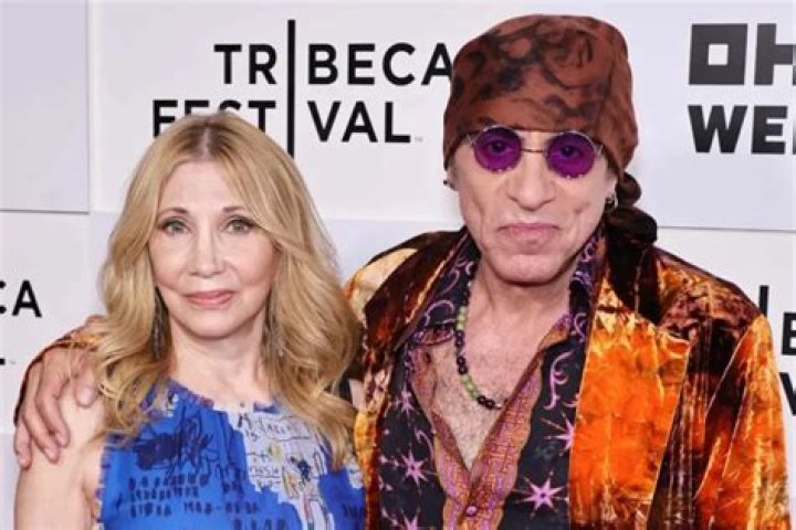 Steven Van Zandt - Bio, Age, net worth, height, Wiki, Facts and Family