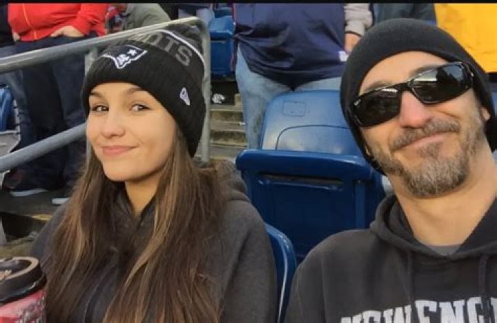 Sully Erna - Bio, Age, net worth, height, Wiki, Facts and Family