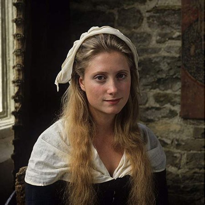 Susannah Harker - Bio, Age, Wiki, Facts and Family
