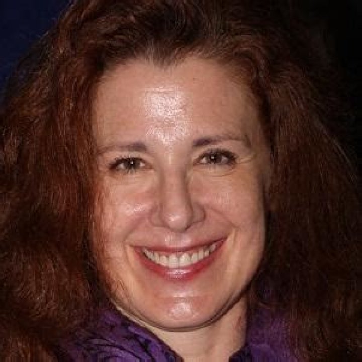 Suzie Plakson - Bio, Age, Wiki, Facts and Family