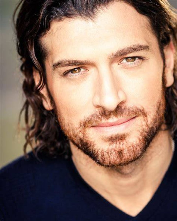 Tam Mutu (actor)-Wiki, Age, Net Worth, Biography , Spotify, TikTok, Facebook, Facts and Family