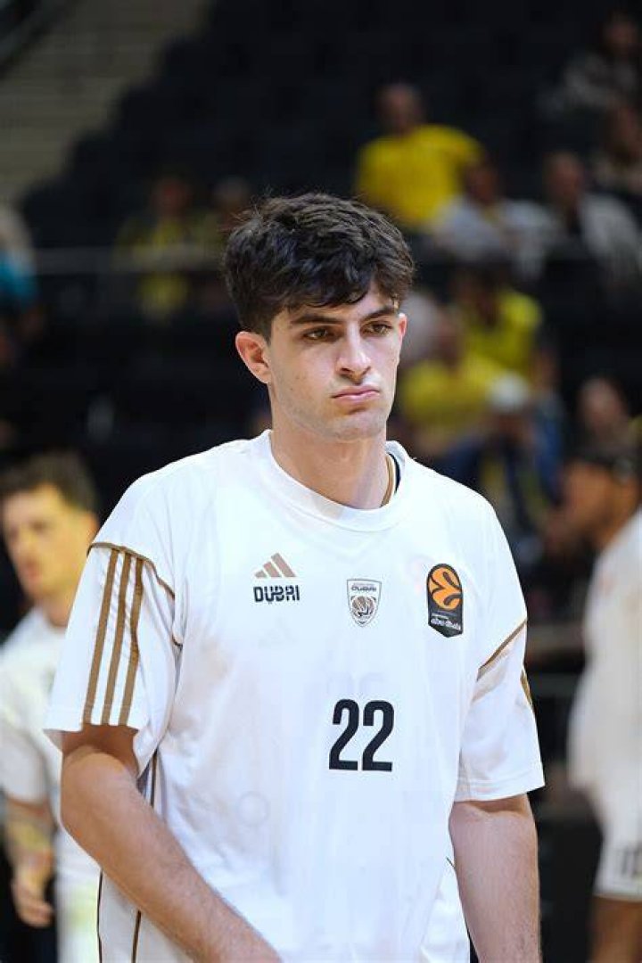 Taran Armstrong (podcasthost) - Wikipedia, Age, Net Worth, Biography , Spotify, TikTok, Facebook, Facts and Family