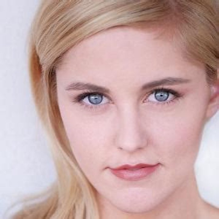 Taylor Louderman - Bio, Age, Wiki, Facts and Family