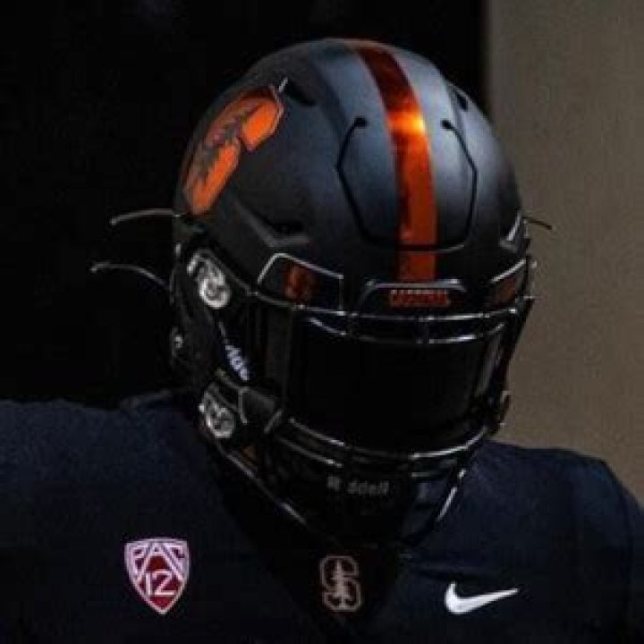 Thunder Keck: Football Player Detailed Bio, Age, Birthday, & Height Insights and more