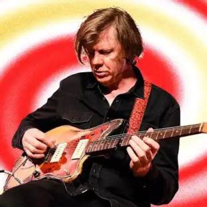 Thurston Moore - Bio, Age, net worth, height, Wiki, Facts and Family
