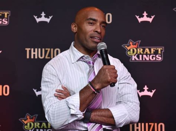 Tiki Barber - Bio, Age, net worth, siblings, height, Wiki, Facts and Family