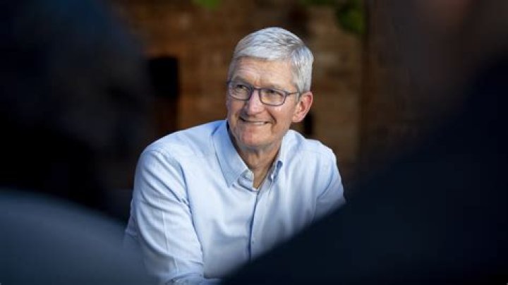 Tim Cook - Bio, Age, height, weight, Wiki, Facts and Family