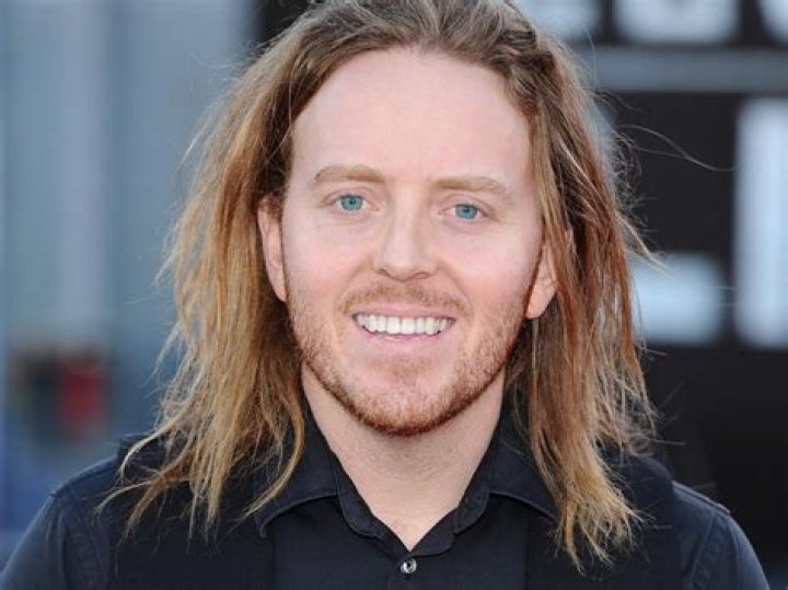 Tim Minchin - Bio, Age, net worth, height, Wiki, Facts and Family