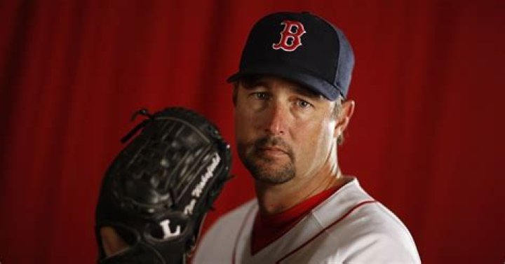 Tim Wakefield - Bio, Age, net worth, height, Wiki, Facts and Family