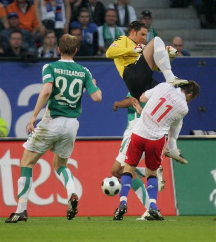 Tim Wiese - Bio, Age, height, Wiki, Facts and Family