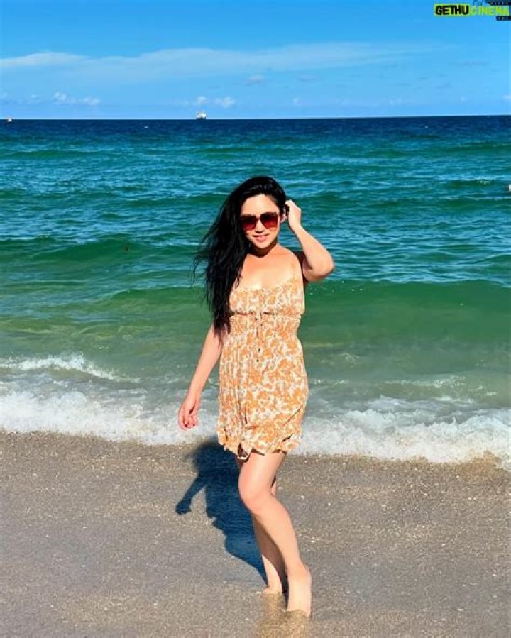Tina Guo - Bio, Age, Wiki, Facts and Family