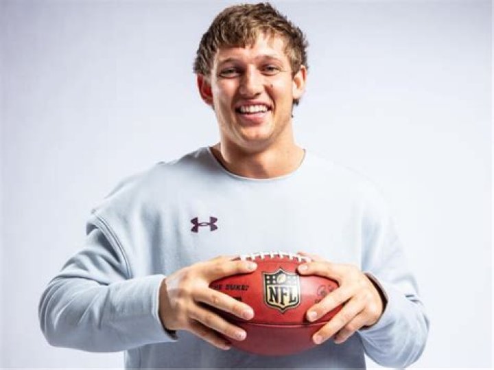 TJ Hockenson: Football Player Detailed Bio, Age, Birthday, & Height Insights and more