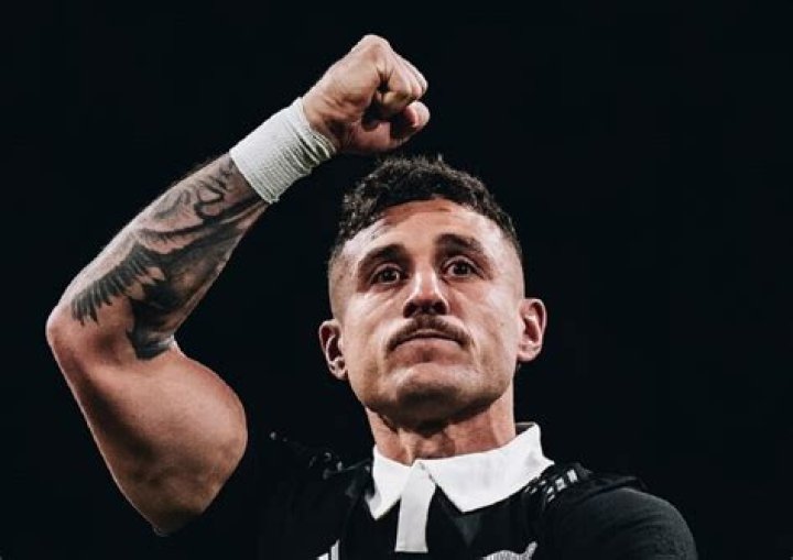 TJ Perenara - Bio, Age, weight, height, Wiki, Facts and Family