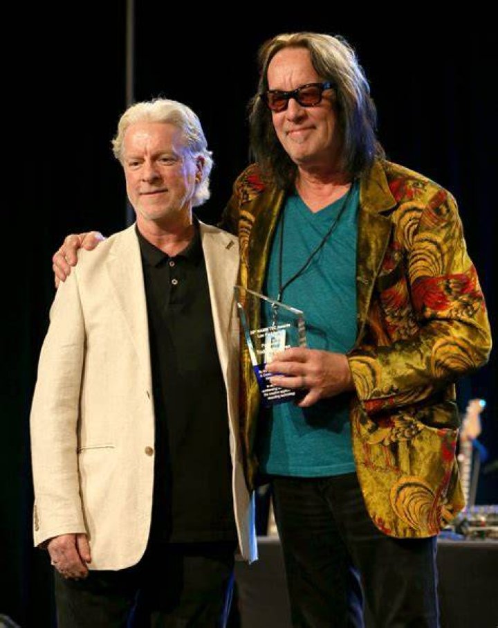 Todd Rundgren - Bio, Age, net worth, height, Wiki, Facts and Family