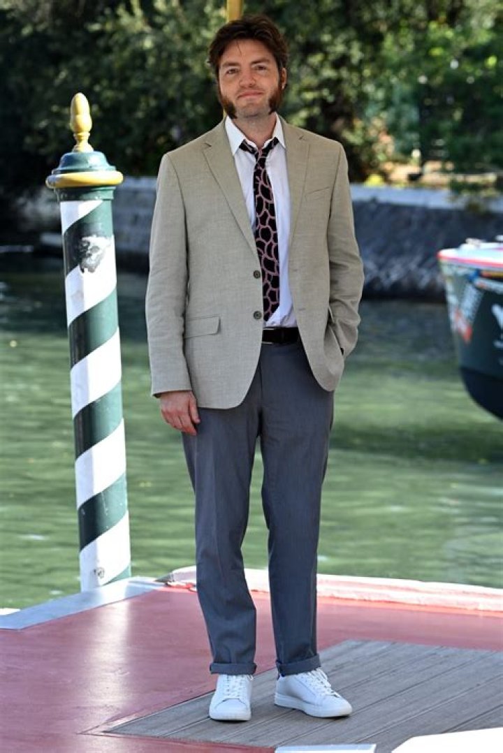 Tom Burke - Bio, Age, height, Wiki, Facts and Family