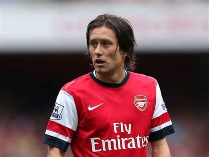 Tomas Rosicky - Bio, Age, weight, height, Wiki, Facts and Family