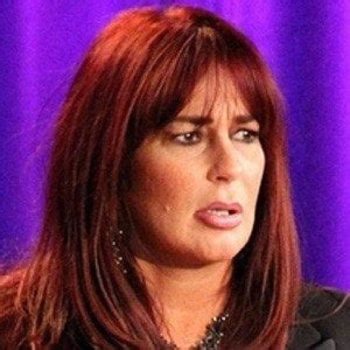 Tomi Rae Hynie - Bio, Age, Wiki, Facts and Family