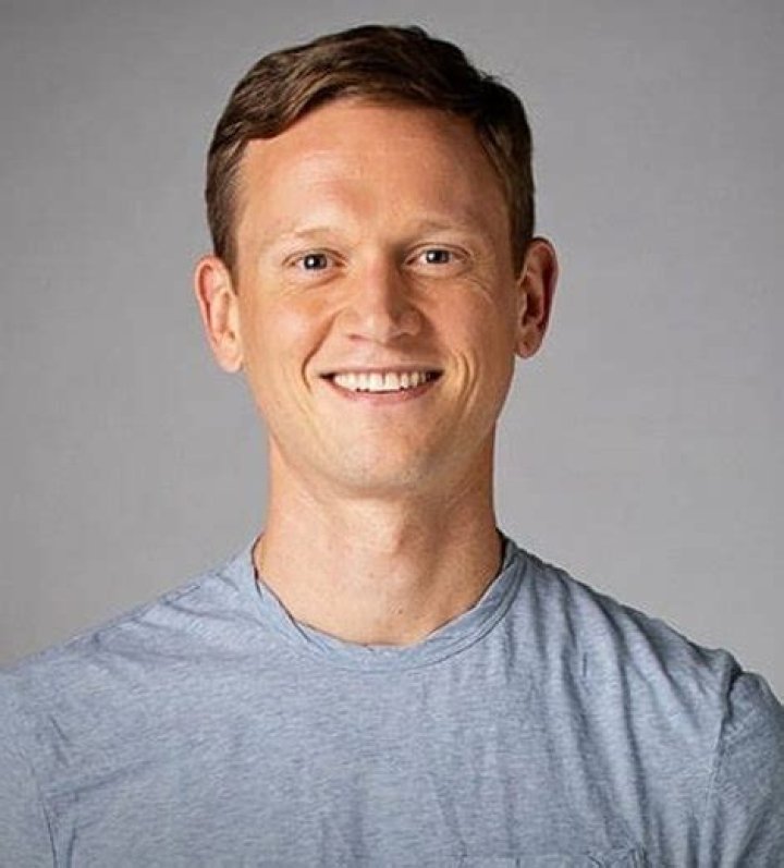 Tommy Vietor - Bio, Age, Wiki, Facts and Family