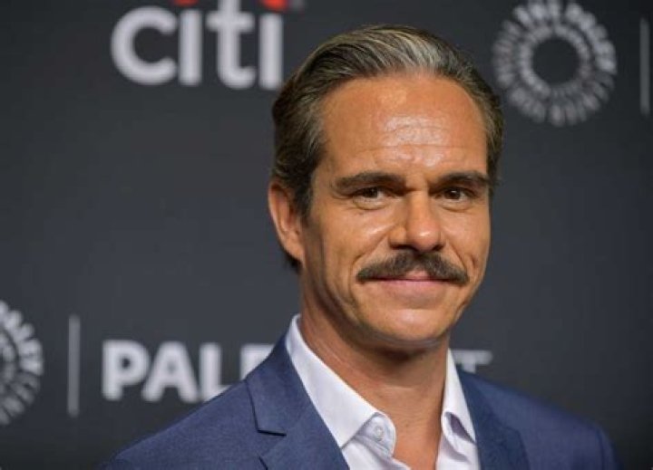 Tony Dalton - Bio, Age, height, Wiki, Facts and Family