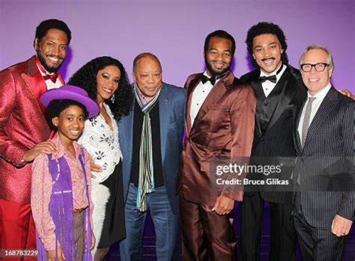 Tony Luke Jr. - Bio, Age, siblings, Wiki, Facts and Family