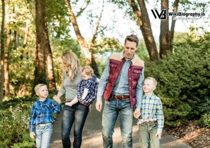 Travis Hawley - Bio, Age, Wiki, Facts and Family
