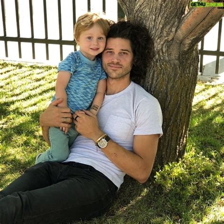 Trent Garrett - Bio, Age, weight, height, Wiki, Facts and Family