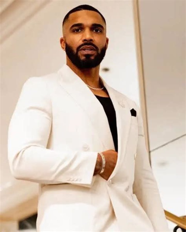 Tyler Lepley - Bio, Age, height, Wiki, Facts and Family